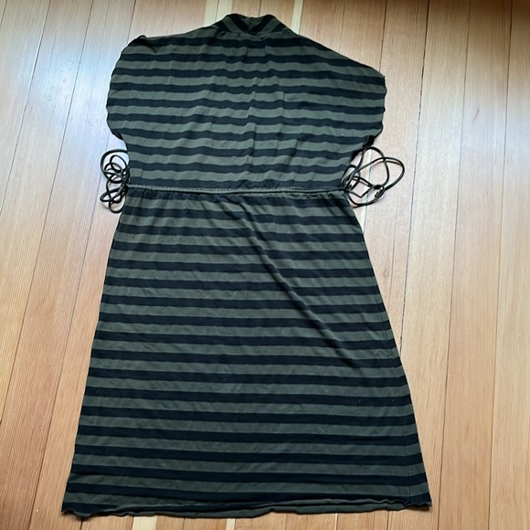 Ella Moss striped knit dress size M - Picture 5 of 9